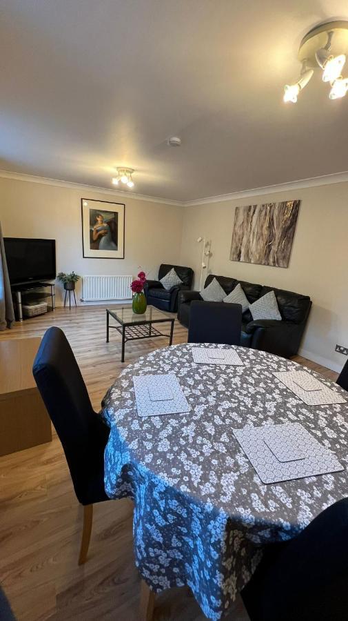 Edinburgh City Centre - Powderhall Modern Spacious 2 Bedroom Apartment With Free Parking Exterior foto